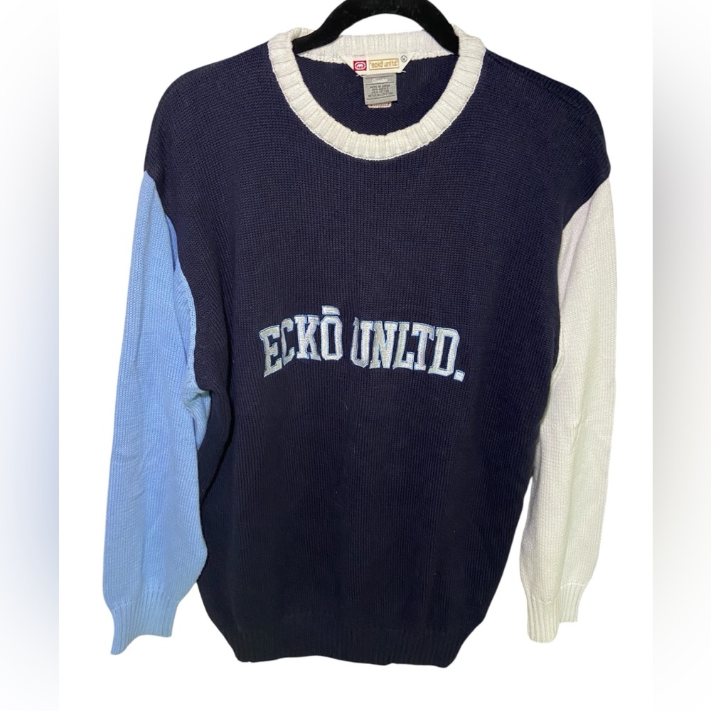 Ecko UNLTD men’s crew neck sweater, sz M. navy with one arm white one light blue
